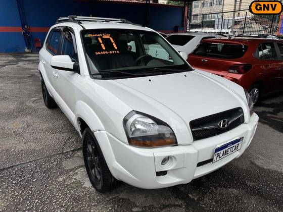 HYUNDAI TUCSON 2.0 MPFI GLS 16V 143CV 2WD FLEX 4P AUTOMÁTICO HYUNDAI TUCSON 2.0 MPFI GLS 16V 143CV 2WD FLEX 4P AUTOMÁTICO